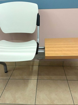 Waiting room chair gray single seat with integrated table like new