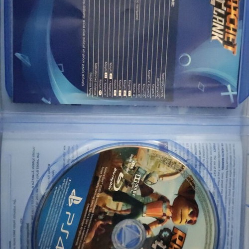 PS4 Ratchet & Clank like new