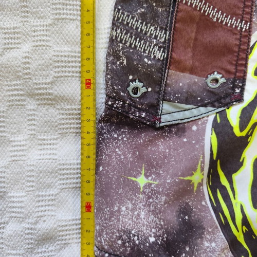 Quiksilver swim shorts used, size 30, multicolor