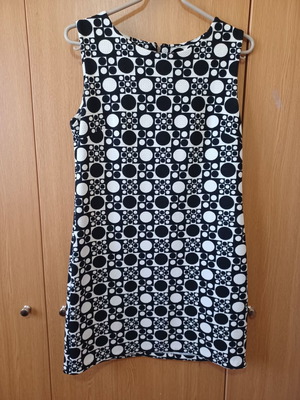 Φόρεμα size S μεταχειρισμένο, πολύχρωμο σε άριστη κατάσταση