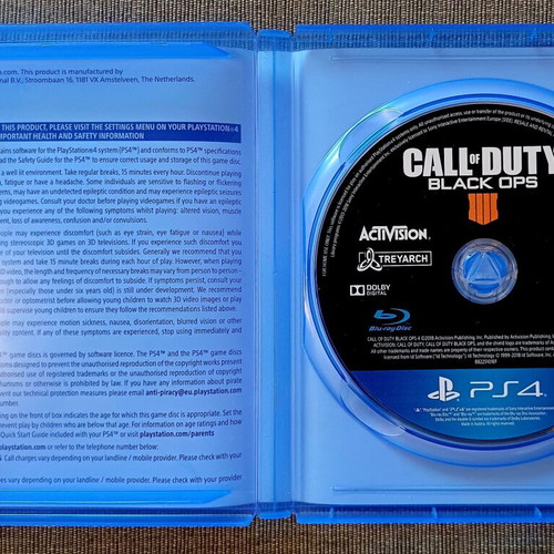 Call of Duty Black Ops IIII PS4 used, excellent condition