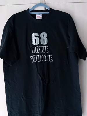 Men's T-shirt with silver print like new, black and silver, sizes M and L