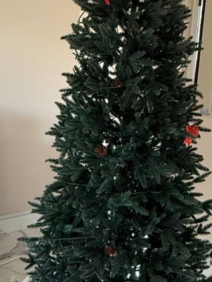 Christmas tree slim like new, height 1.80 m