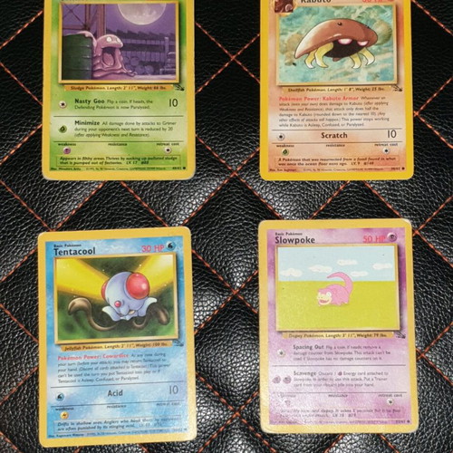 Pokemon cards used from fossil set -  5,00 - Vendora.cy