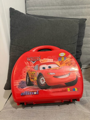 Smoby Disney Cars Lightning McQueen suitcase like new, red plastic