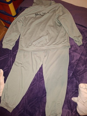 Spirit sportswear set used, mint color, size XL