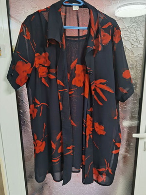 Summer set tank top and short sleeve blouse XL, like new