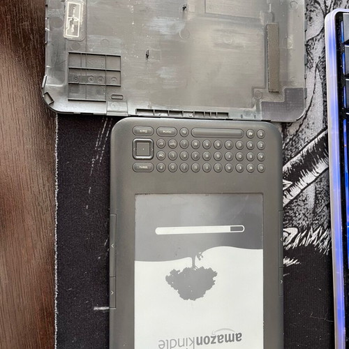 Amazon Kindle e-reader used, for parts
