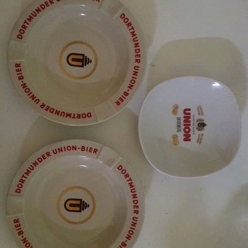 Retro ashtrays and nut dish set, new, 4 ashtrays and 1 dish