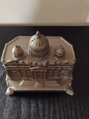 Μεταλλική μινιατούρα σουβενίρ Basilica di San Pietro vintage μεταχειρισμένη