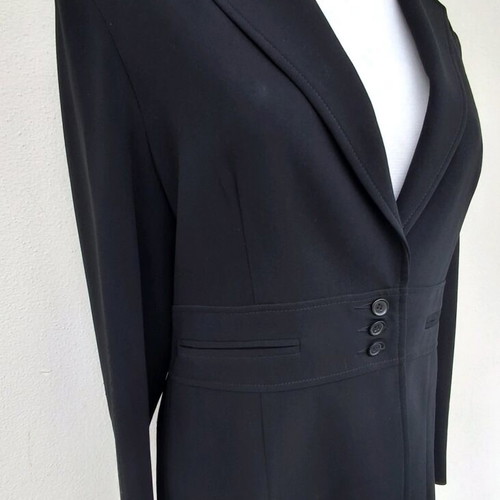 J.Michaels black blazer like new, classic cut, size L