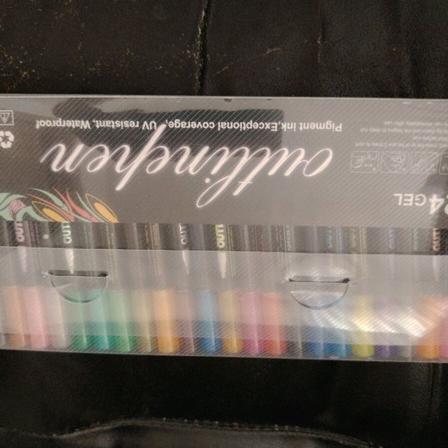 Set of 24 Gel Outline Markers (Unused) - Ideal for