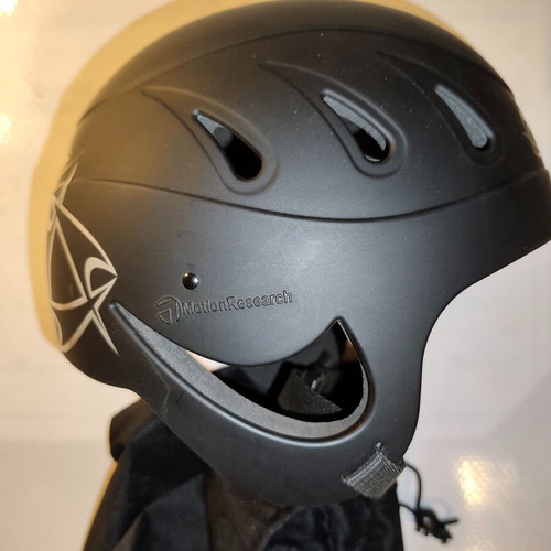 Mystic water sports helmet S/M black matte like new