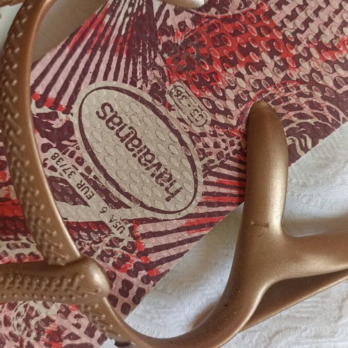 Havaianas flip-flops used, size 35-36