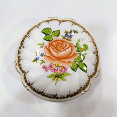 Herend Hungary Bonbonniere Petite Rose model 6046 mint condition