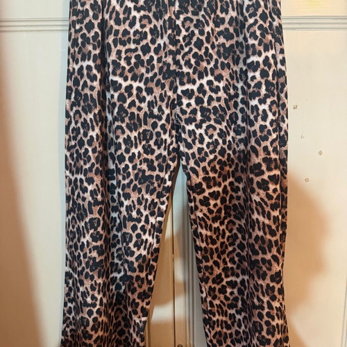 Pants with elastic waistband like new, unworn