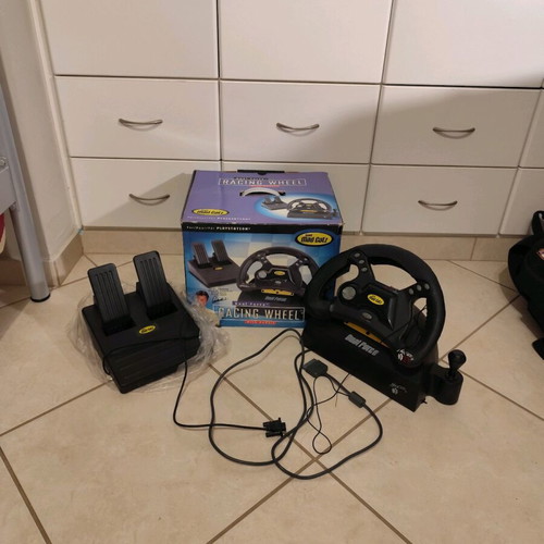 Mad Catz Dual Force Racing Wheel for PS2 like new with pedals