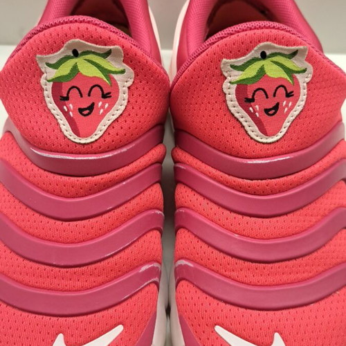Nike children's sport shoes used, sizes 34-35, wide fit