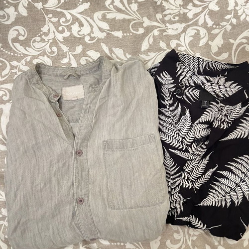 Pull & Bear dress shirts like new, pack of 2, size S, gray