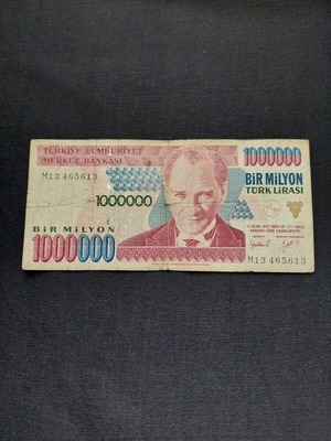 1 Million TL Banknote from Turkey used