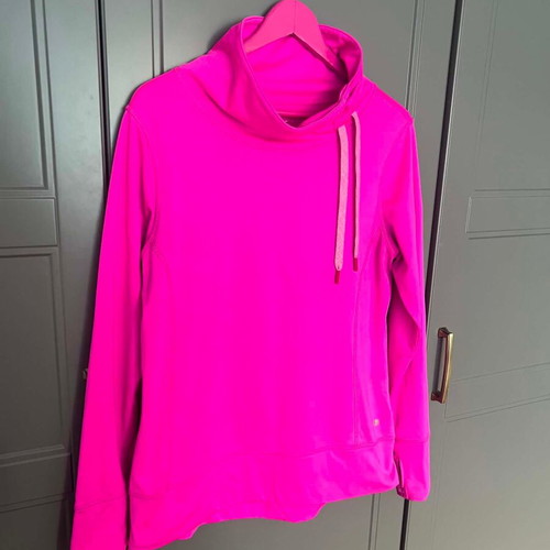 Pink sports top TK Maxx size 44 EUR