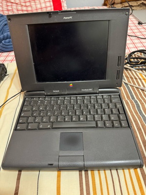 Apple Macintosh PowerBook 5300 like new vintage