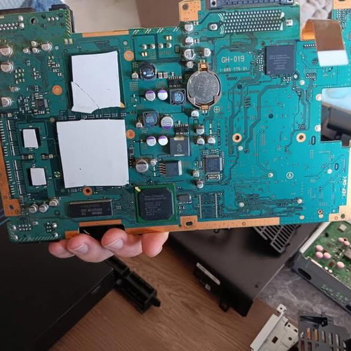 Playstation 2 Fat motherboard used with minor defect