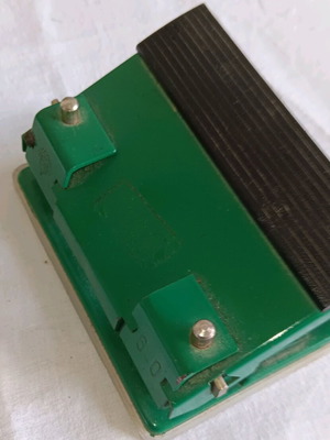 Metal paper hole puncher KIN 640 used