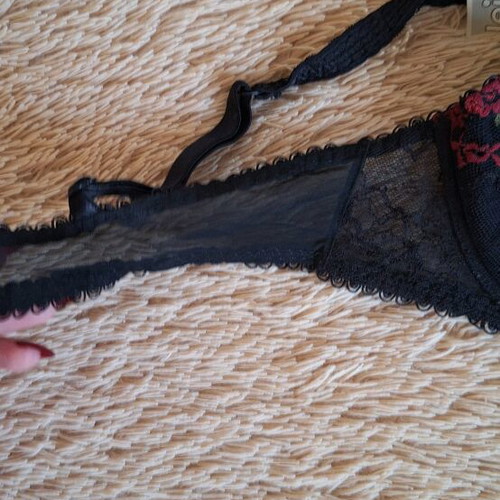 Lejaby bra new, black and red
