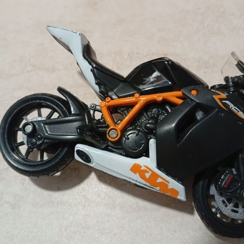 Large displacement motorcycle miniature toy used