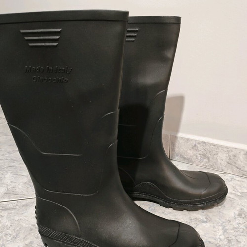 Men's work boots new size 43 Italian origin