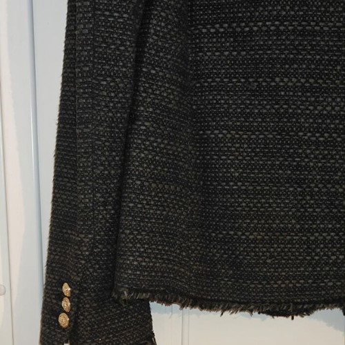 Zara jacket size XL with fringes like new, black and gray