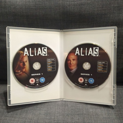 Alias Season 1 DVD used, 6-disc box set with subtitles
