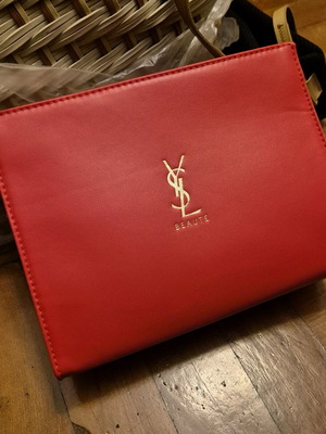 Yves Saint Laurent νεσεσέρ τσαντάκι κόκκινο καινούργιο