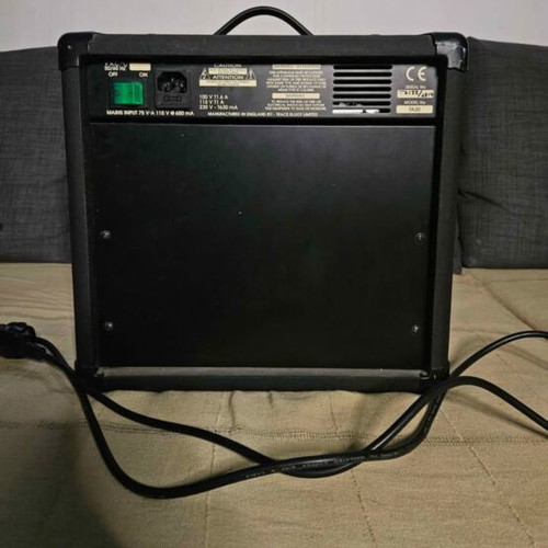 Trace Acoustic Amp used, acoustic guitar amplifier