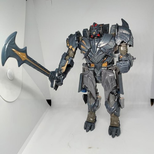 Transformers Megatron The Last Knight Voyager Class figure like new with sword and instructions
