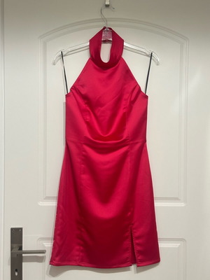 Lovin’ Cloz Fuchsia Satin Dress New