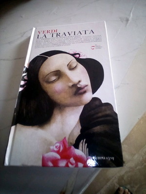 Verdi La Traviata Deluxe Edition box set 2 CDs like new