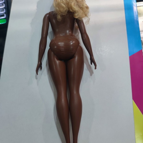 Barbie doll Fashionistas Afrikan like new