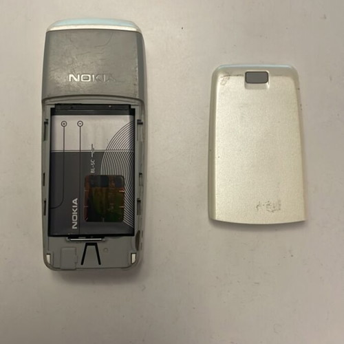 Nokia 2310 used, unknown functional condition, white