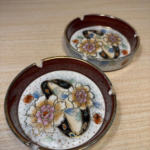 Satsuma ashtrays handmade used, Japanese style