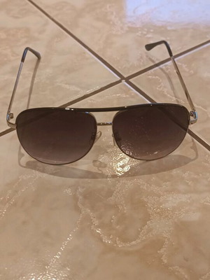 Sunglasses like new, black