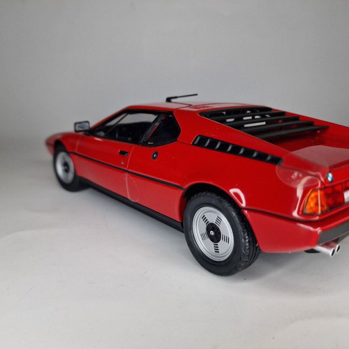 Metal model Norev BMW M1 1980 1:18 scale new