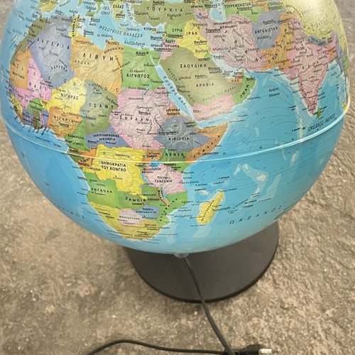 Globe with light used, functional