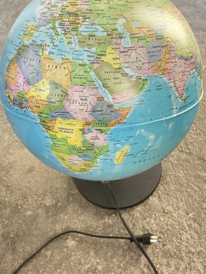 Globe with light used, functional