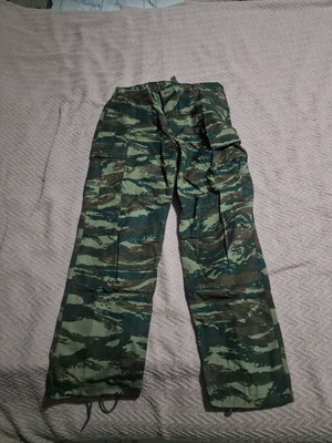 Military pants Medium new