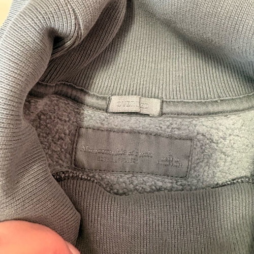Sneakaces oversized blouses like new, gray, set of 2 pieces