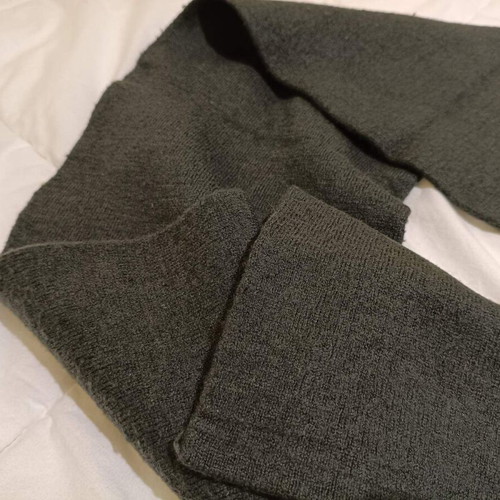 Scarf green used in good condition