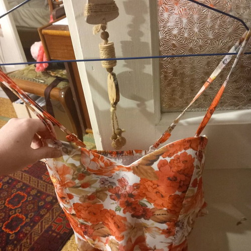 Crop top like new with batwing sleeves, size small