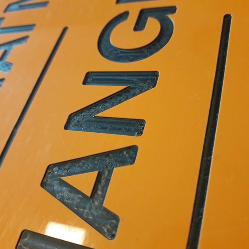 Exchange sign used, dimensions 20x30 cm